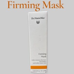Dr HAUSCHKA Firming Mask. 1.0 oz/30 ml.
Exp 06/2027
Celebrity’s chosen line.